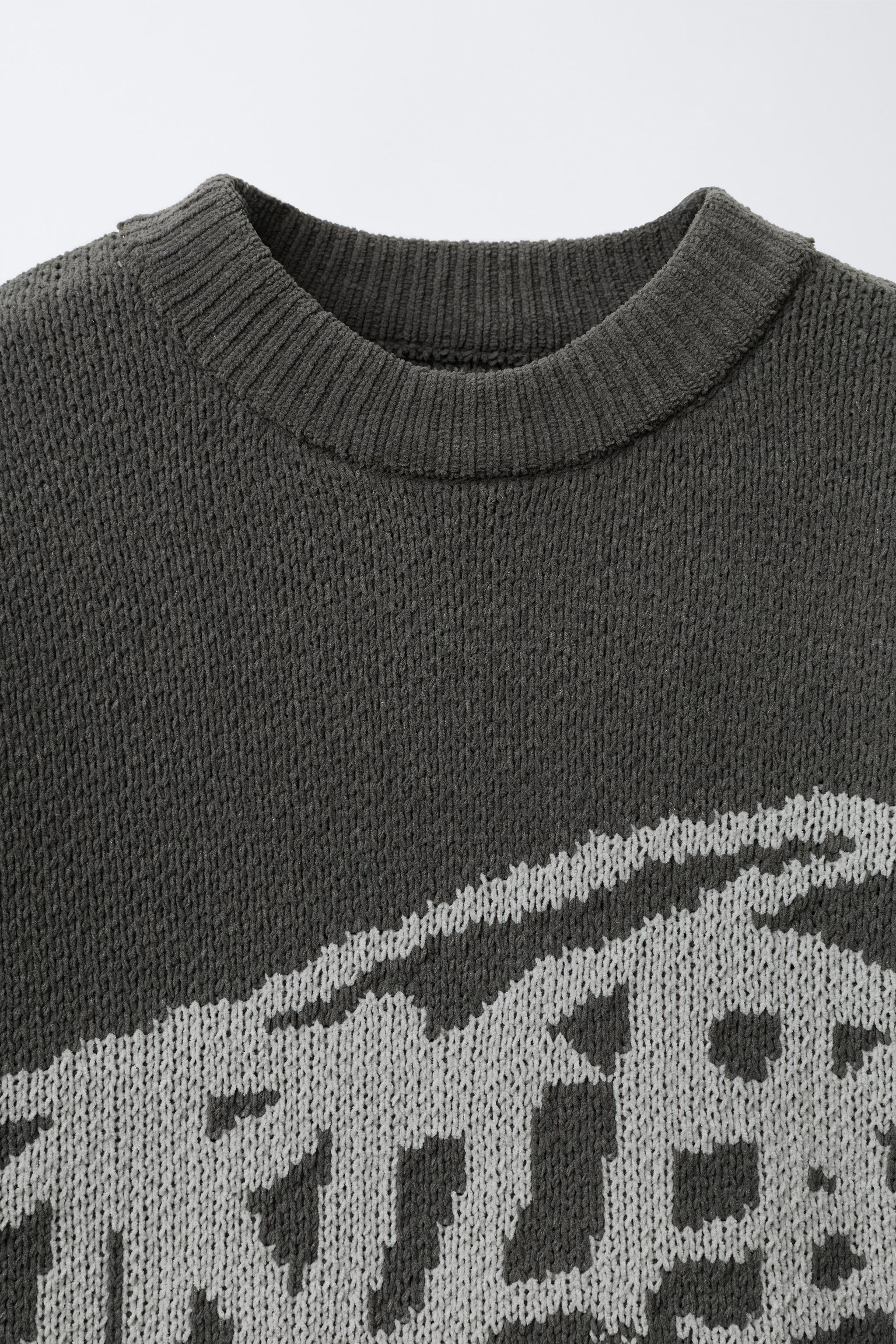 GRAFFITI CHENILLE JUMPER